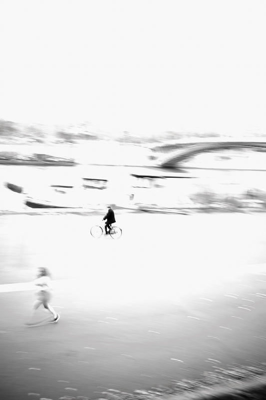A bicyclette